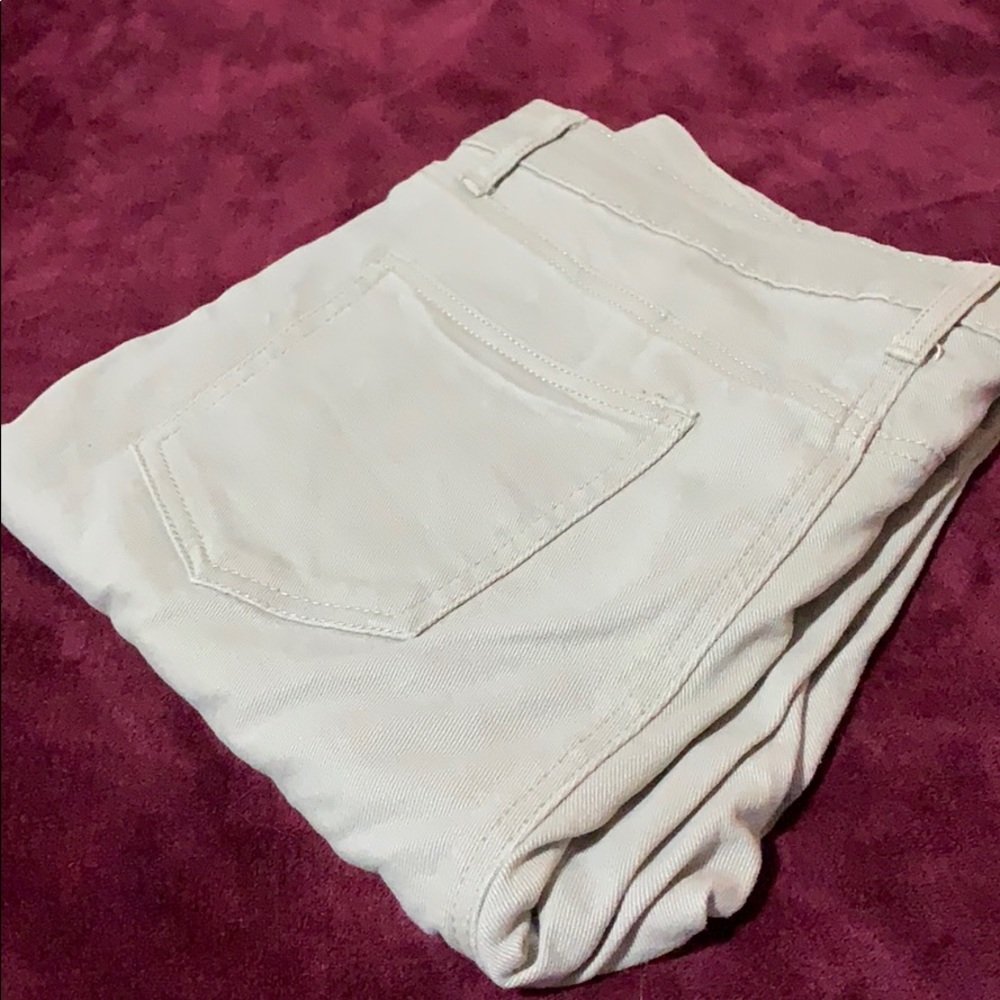 🔴 2/10 Khaki Faded Glory Skinny Jeans